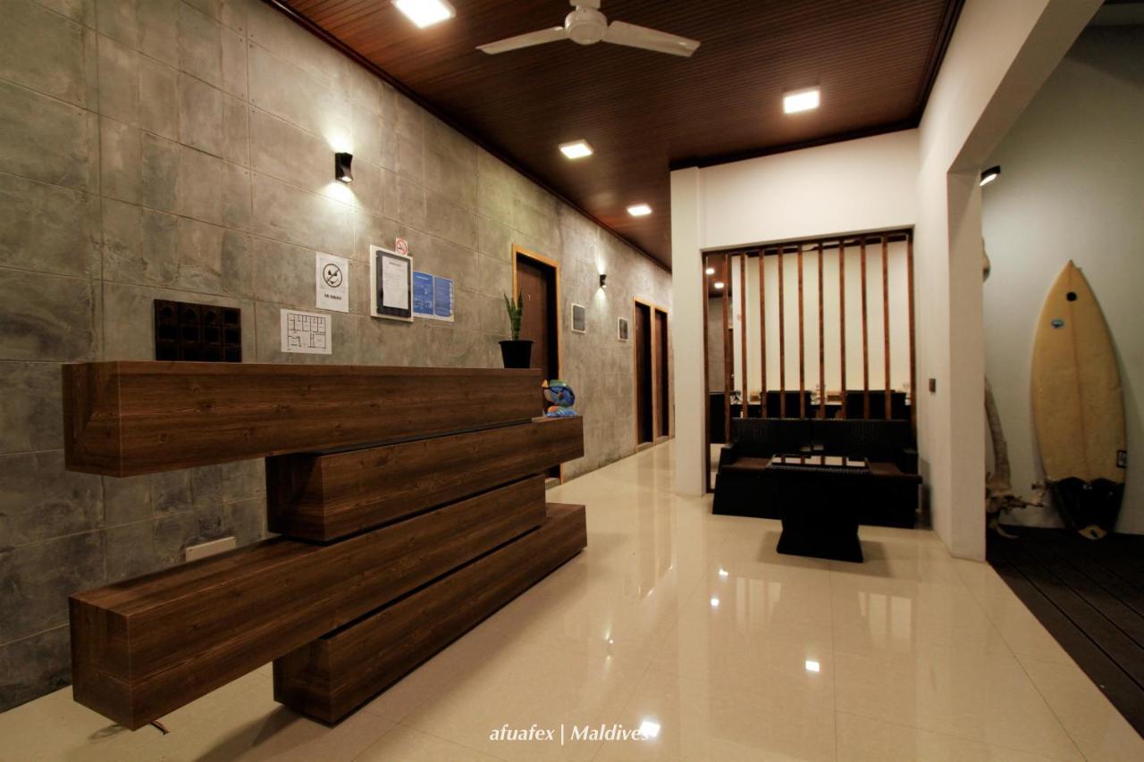 Huvan Inn Fulidhoo Exterior photo
