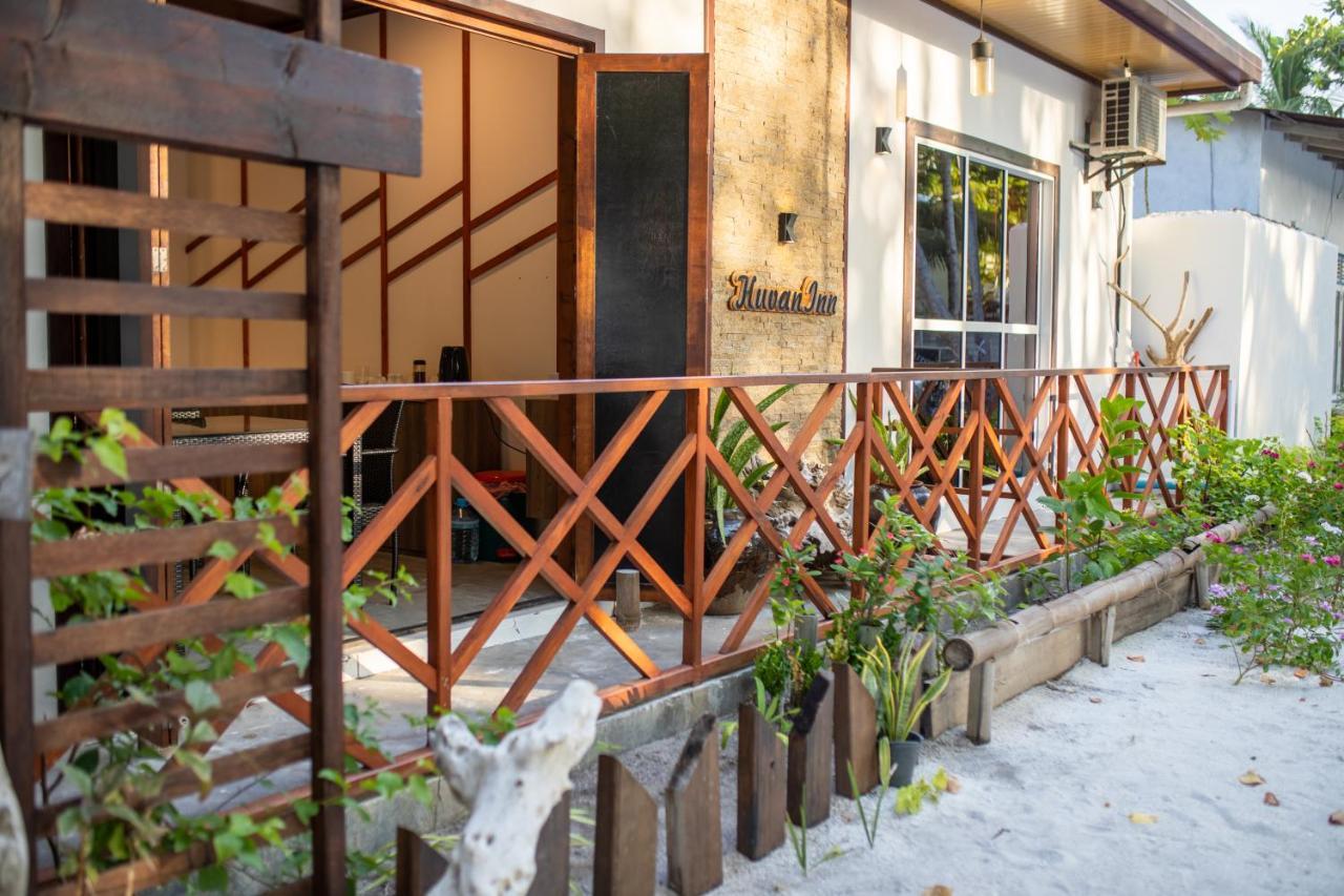 Huvan Inn Fulidhoo Exterior photo